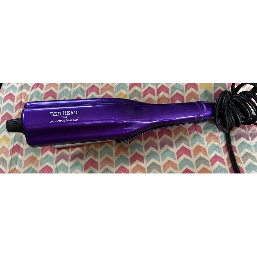 Bed Head TIGI A Wave‎ We Go Adjustable Hair Waver for Multiple Waves.